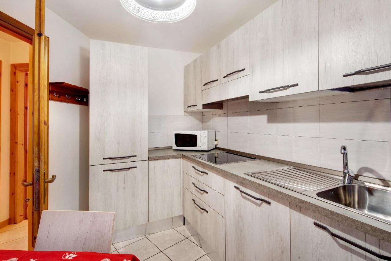 A Due Passi Valdidentro Apartamento Isolaccia Exterior foto