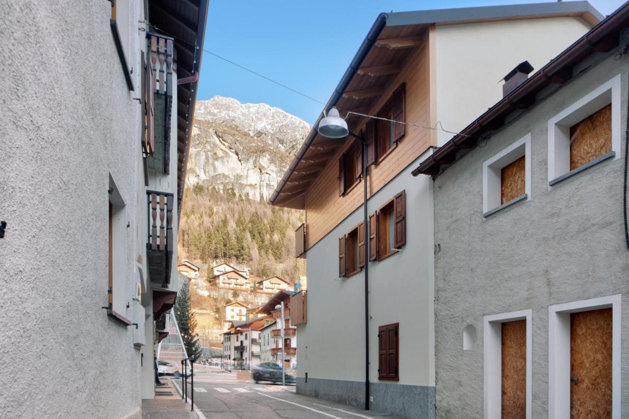 A Due Passi Valdidentro Apartamento Isolaccia Exterior foto