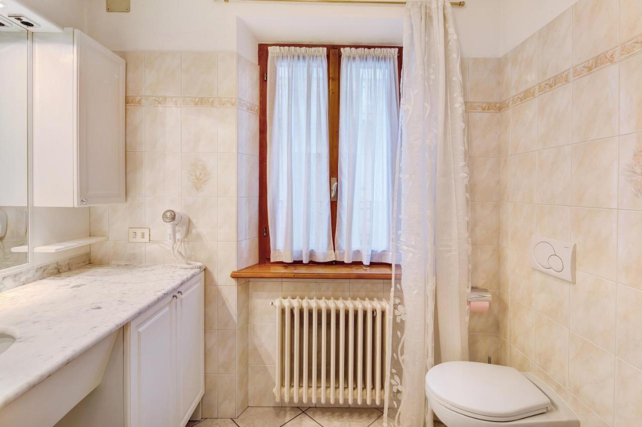 A Due Passi Valdidentro Apartamento Isolaccia Exterior foto